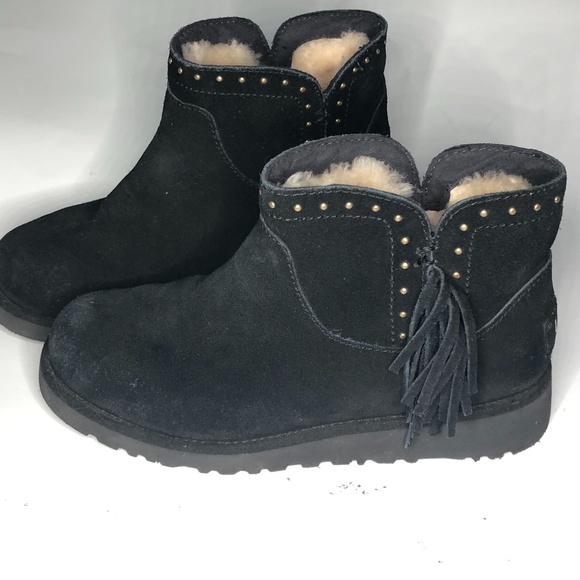 UGG GUC Girls "Cindy" Sz. USA 2 - Picture 1 of 9